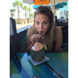 Meet your Posher, Taylor